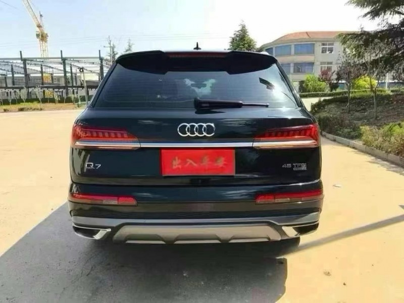 煙臺22年奧迪Q79