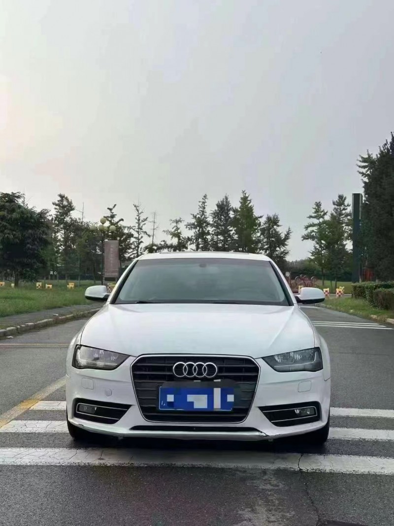 济宁14年奥迪A4L1
