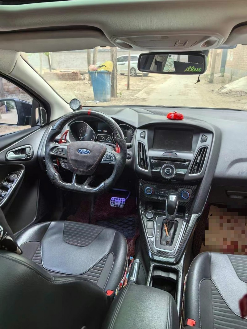 菏泽17年福特福克斯5