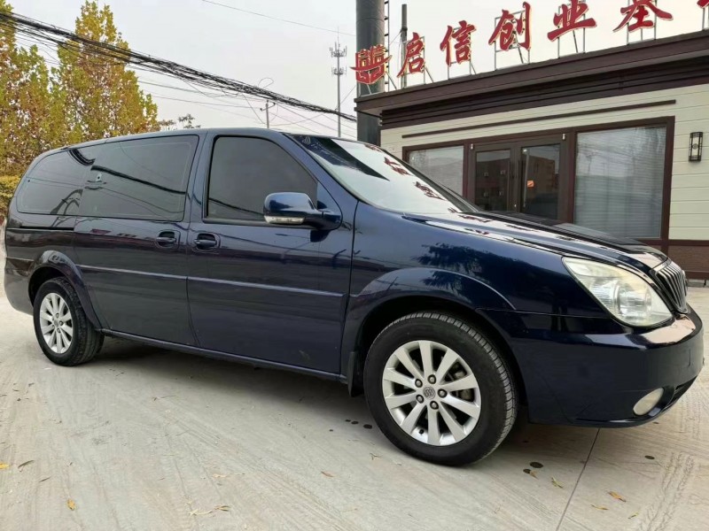 保定14年别克GL82