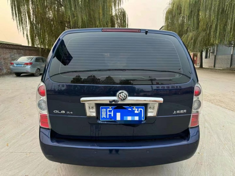 保定14年别克GL89