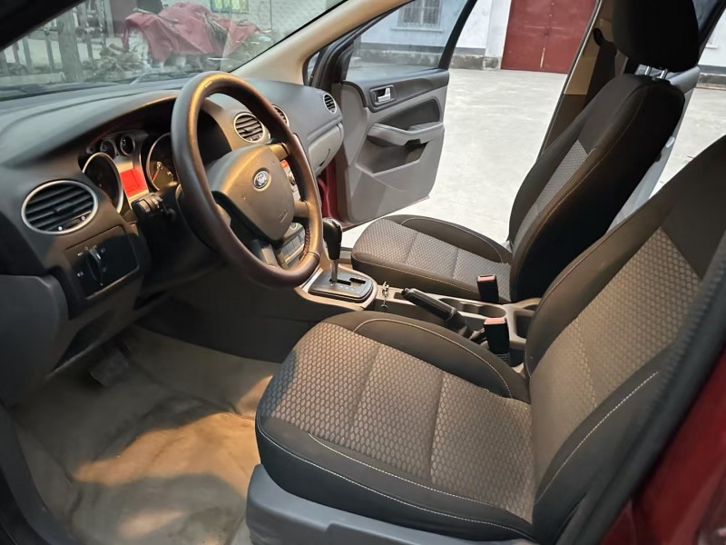 徐州15年福特福克斯4