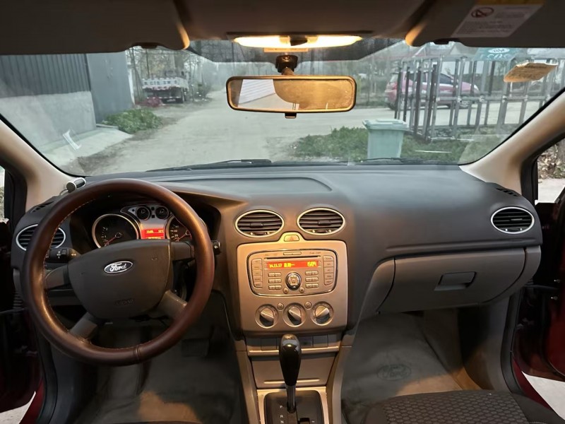 徐州15年福特福克斯5