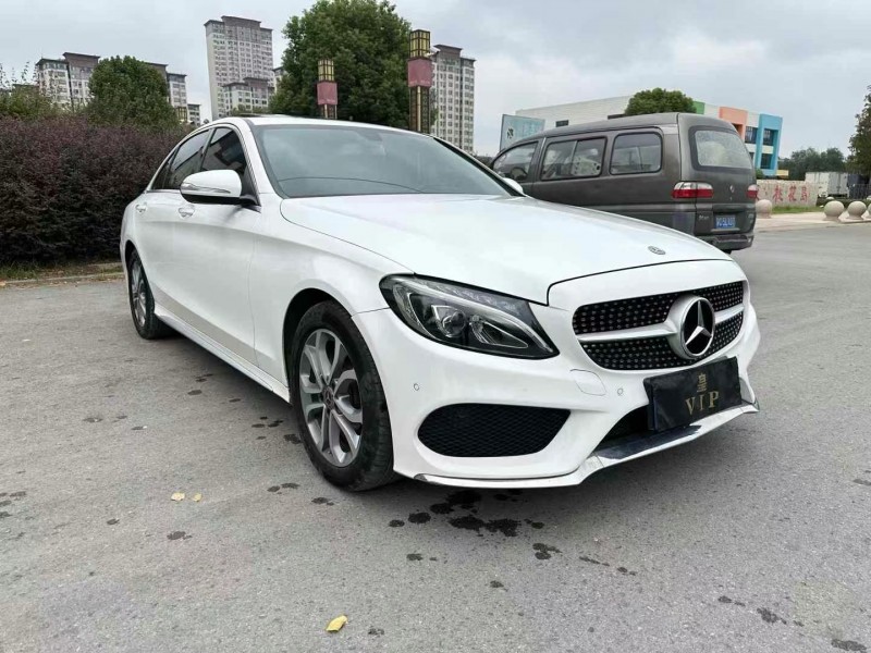徐州18年奔驰C2