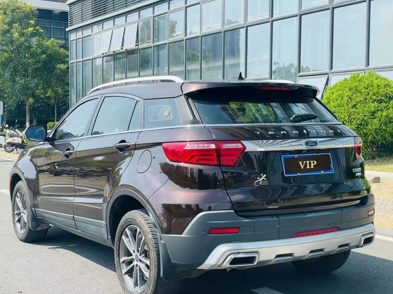 东莞19年福特领界7