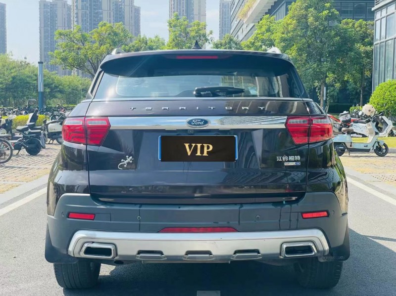 东莞19年福特领界9