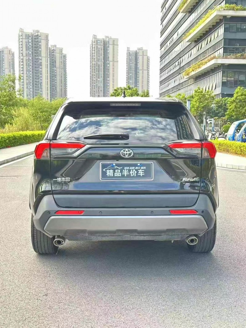东莞22年丰田RAV4荣放9