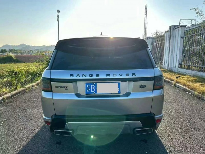 广州21年路虎发现9