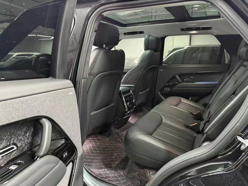 广州23年路虎揽胜运动7