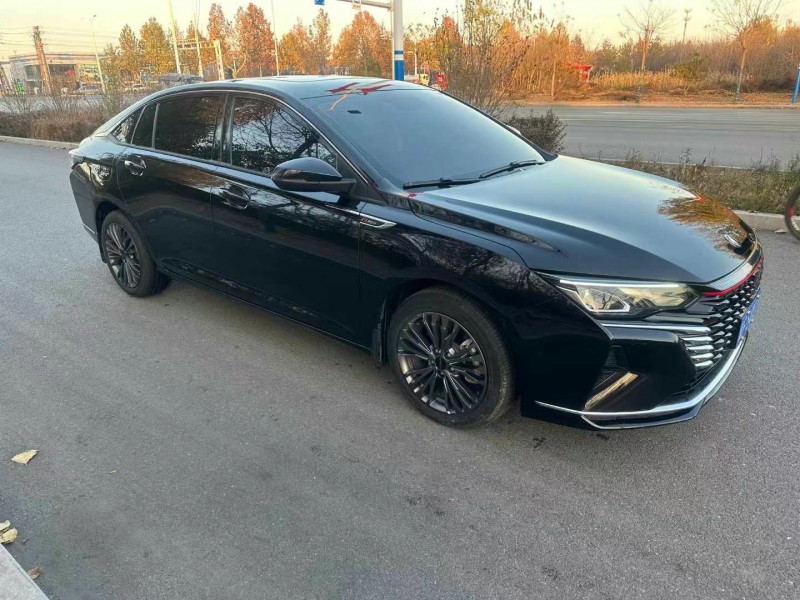 保定22年东风奕炫3