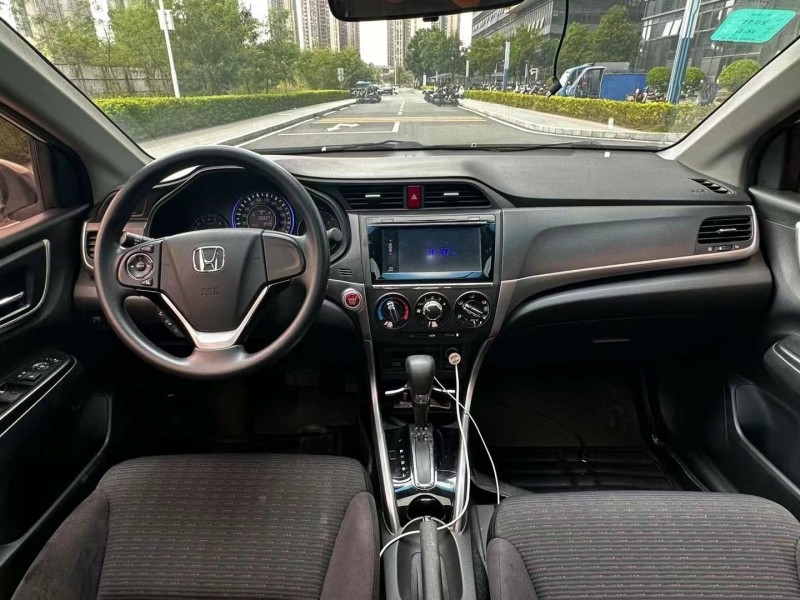 东莞17年本田凌派6