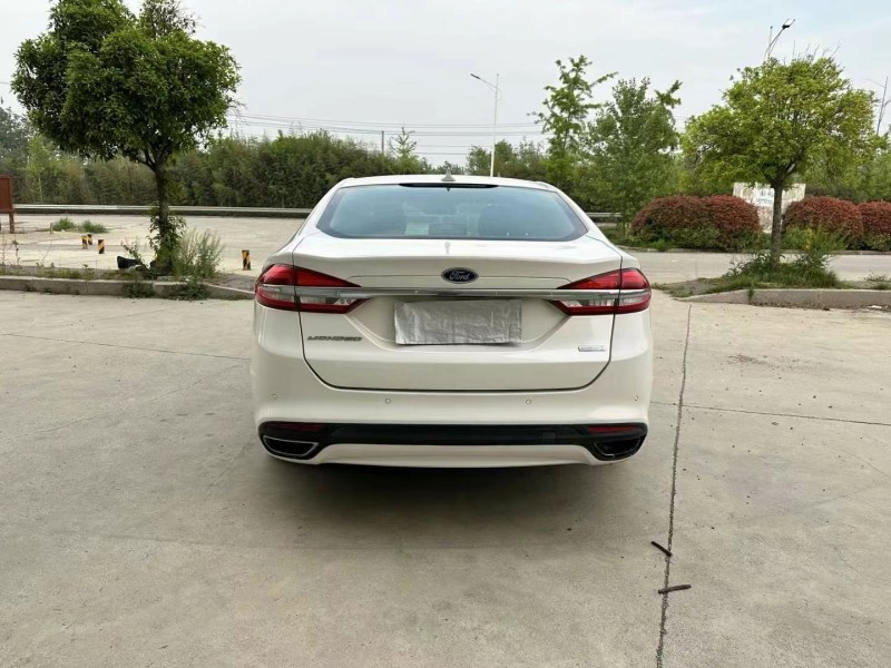 徐州17年福特蒙迪欧9