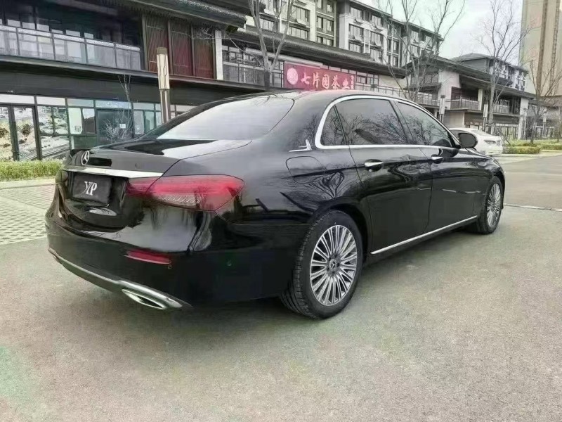 济宁20年奔驰E7