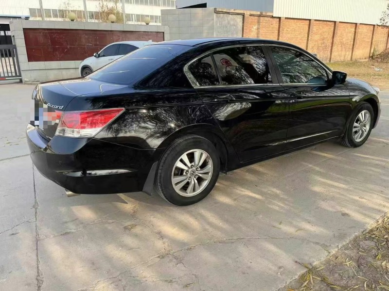 保定12年本田雅阁5