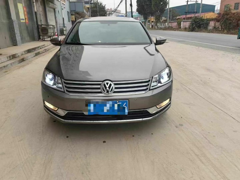 保定13年大众迈腾1