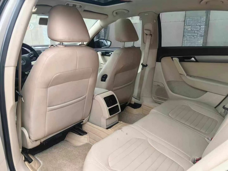 保定13年大众迈腾7