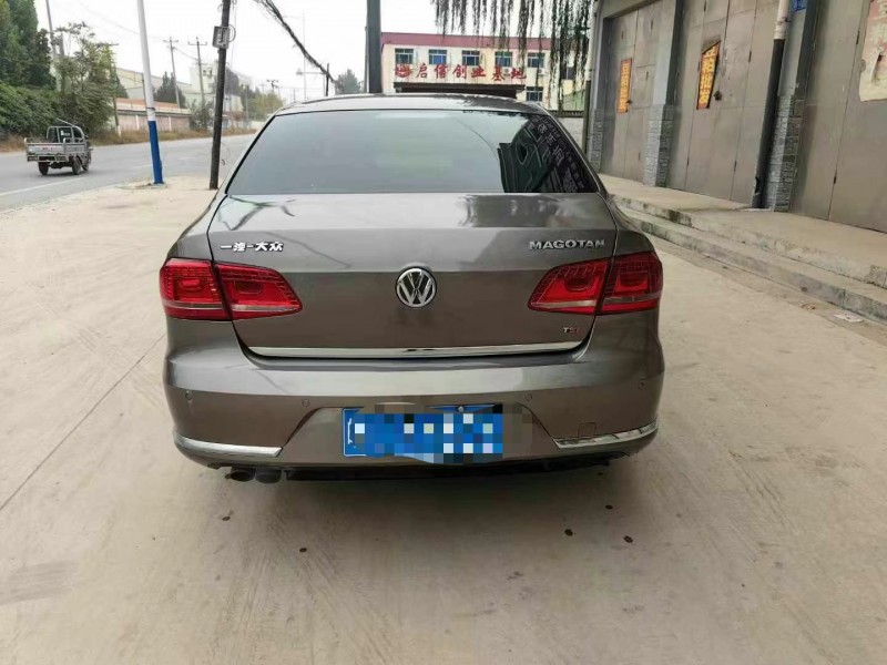 保定13年大众迈腾9