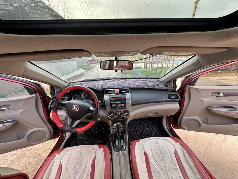 徐州13年本田锋范8