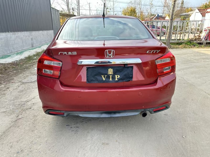 徐州13年本田锋范9