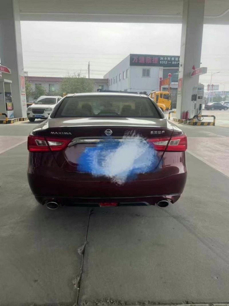 保定16年日产西玛9