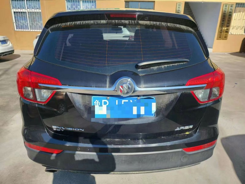 青岛16年别克昂科威7