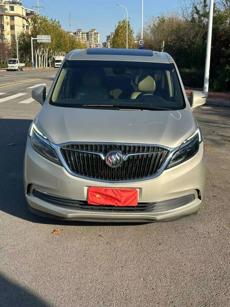 青岛18年别克GL81