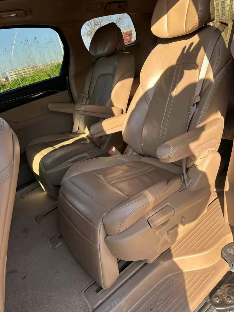 青岛18年别克GL89