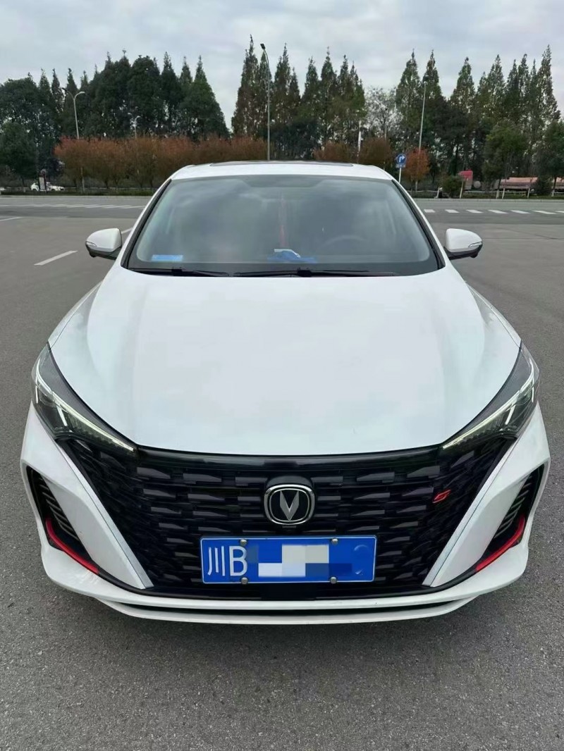 濰坊23年長安汽車逸動1