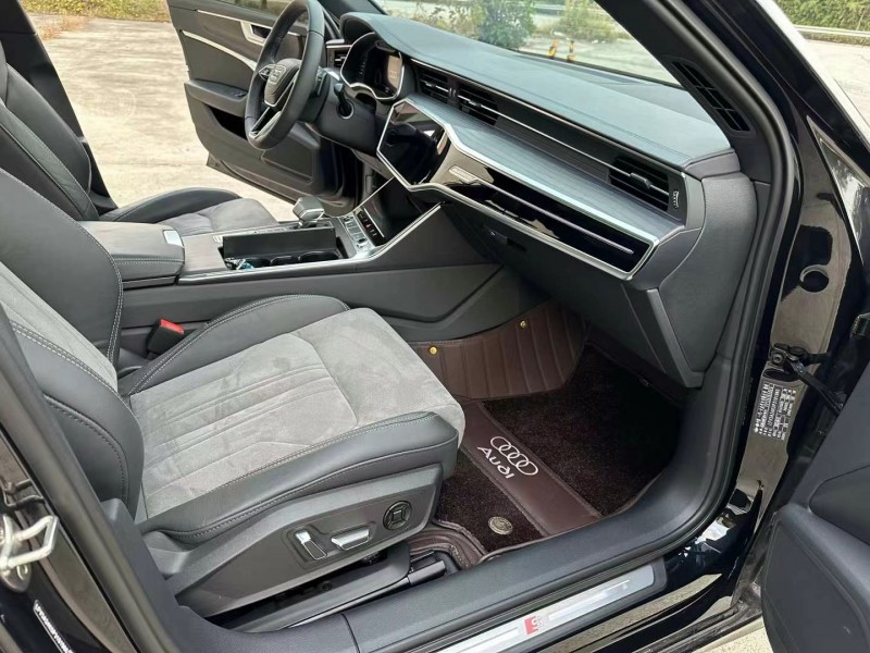 徐州23年奥迪A6L6