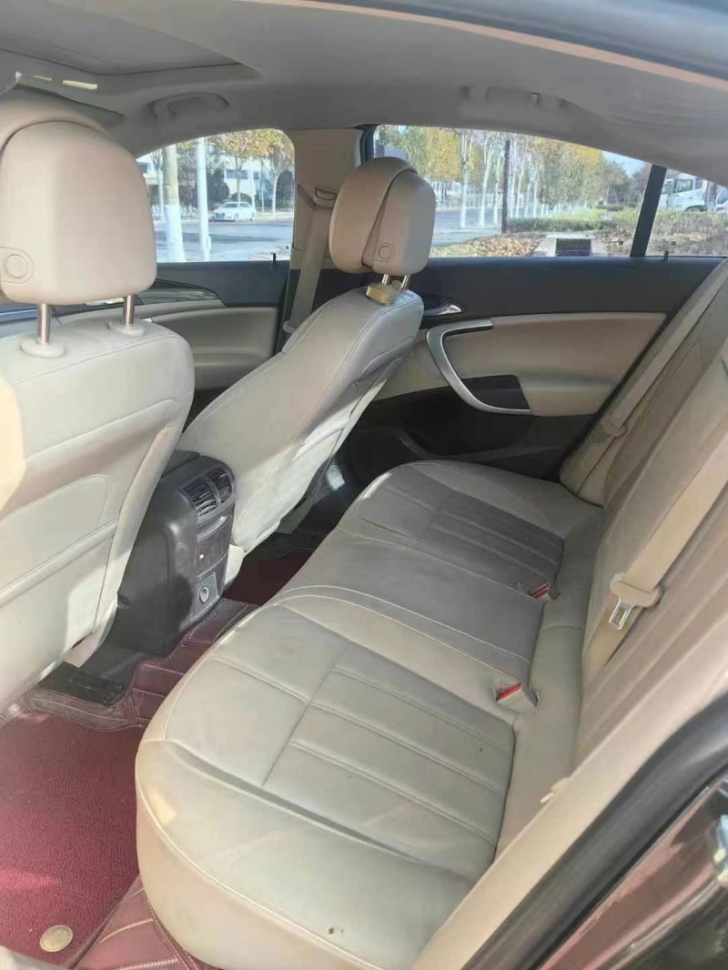 淮安14年别克君威8