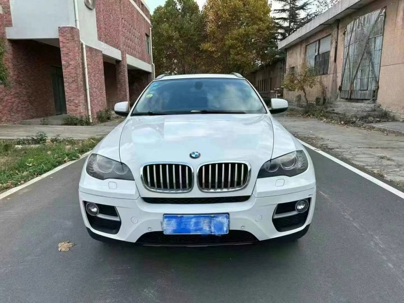 济宁16年宝马X61