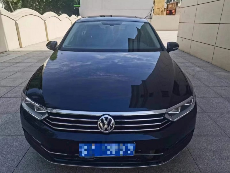 保定19年大众迈腾1