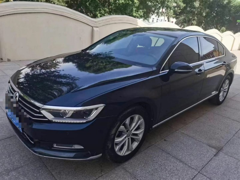 保定19年大众迈腾2