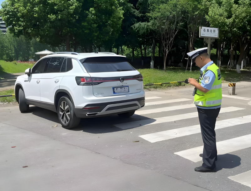 抵押車違規停放是否會面臨扣分處罰 法規如何規定
