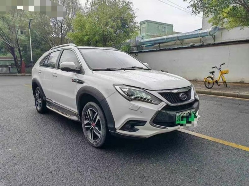 东莞16年比亚迪唐2