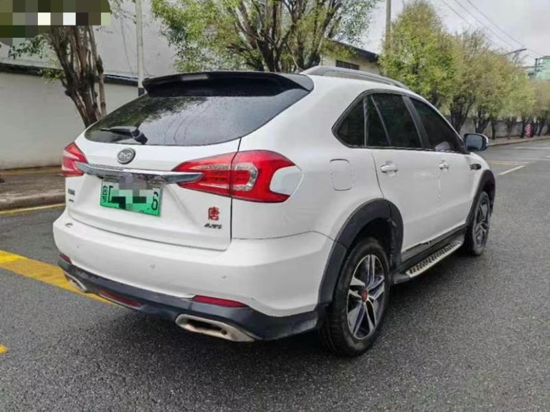 东莞16年比亚迪唐7