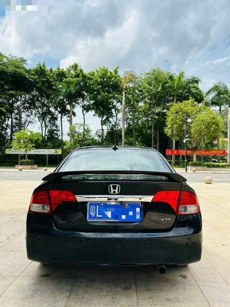 东莞10年本田思域5