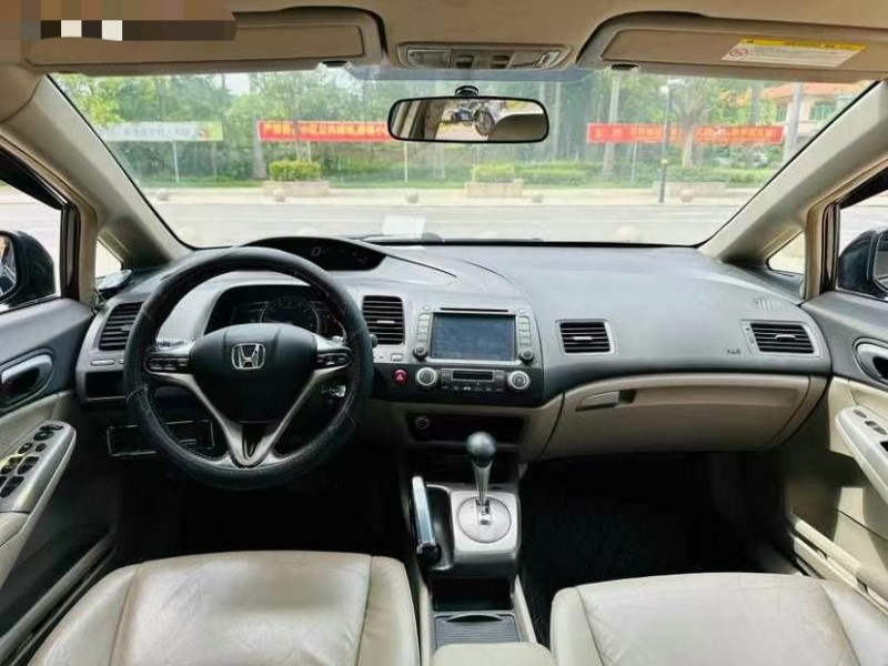 东莞10年本田思域7