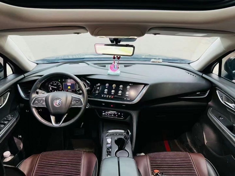 青岛22年别克昂科威8