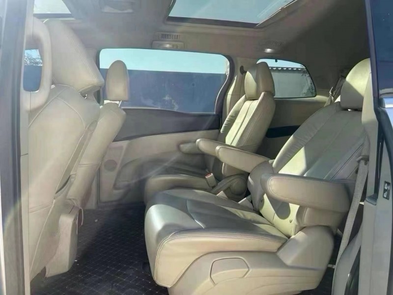 泰安16年别克GL85