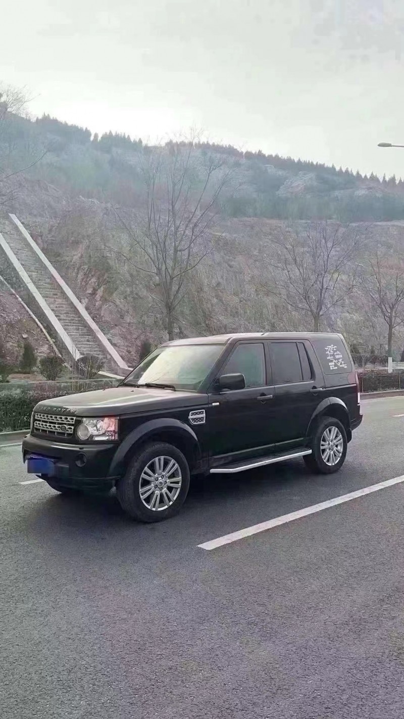 济宁14年路虎发现9