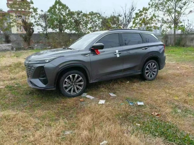 濰坊24年長安汽車CS756