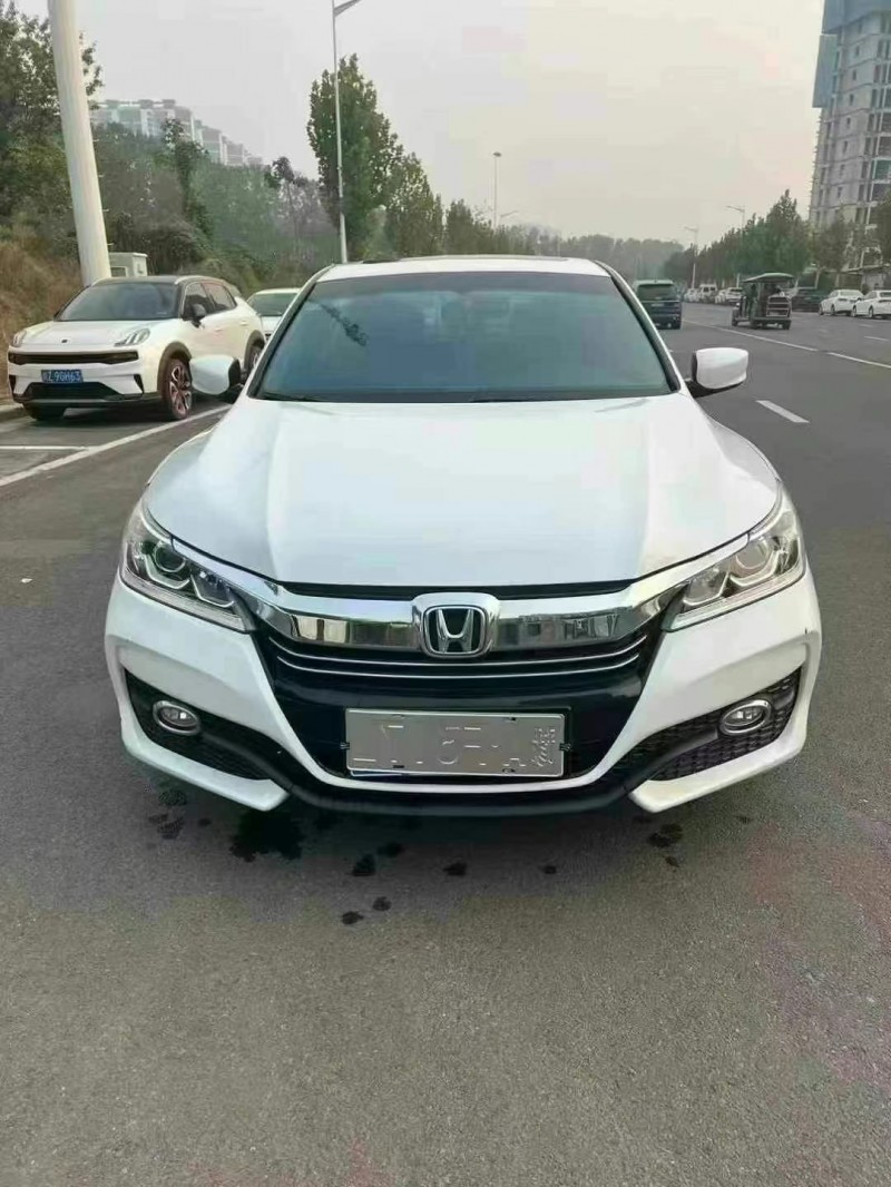 郑州18年本田雅阁1