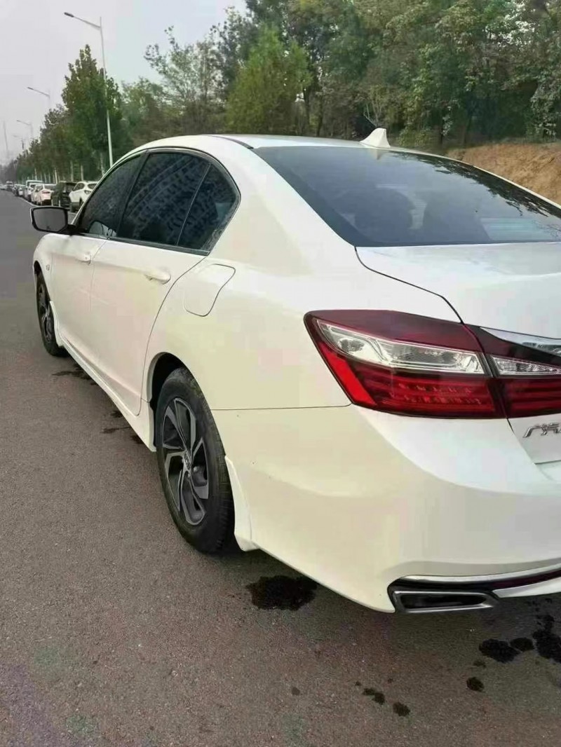 郑州18年本田雅阁7