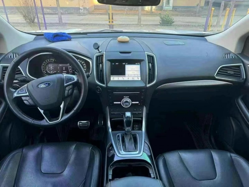 济宁18年福特锐界9