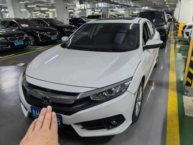 广州18年本田思域1