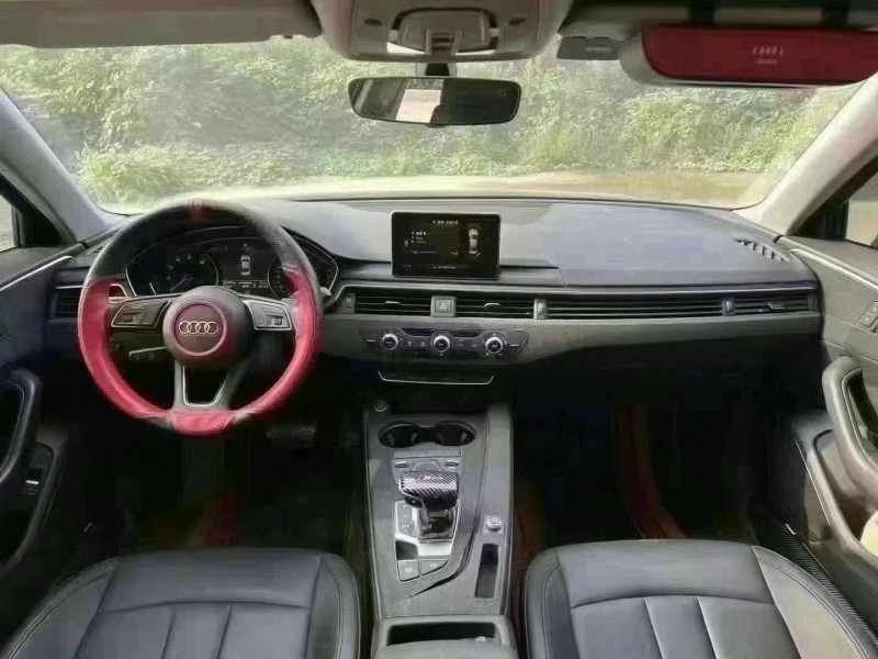 济宁19年奥迪A4L4