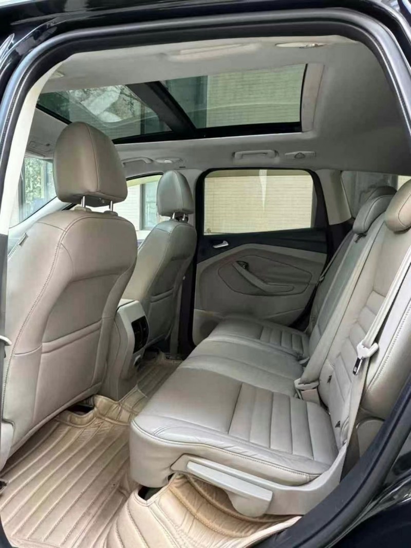 佛山13年福特翼虎7