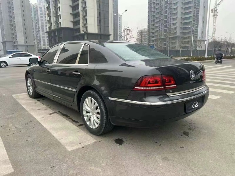 济宁13年大众辉腾7
