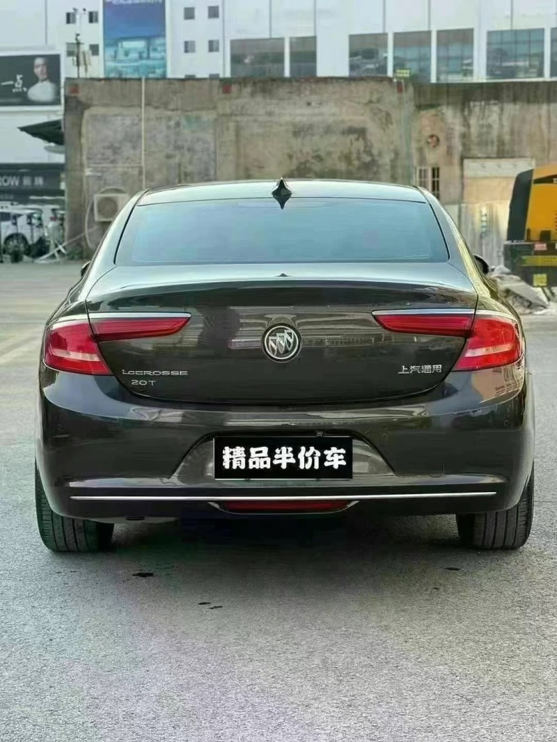 东莞17年别克君越3